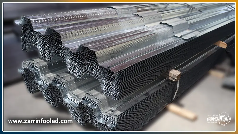 دپوی عرشه فولادی گالوانیزه در کارگاه تولیدی