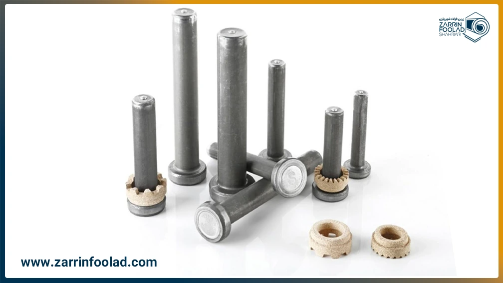 تعدادی گل میخ سرامیک‌دار در ابعاد مختلف